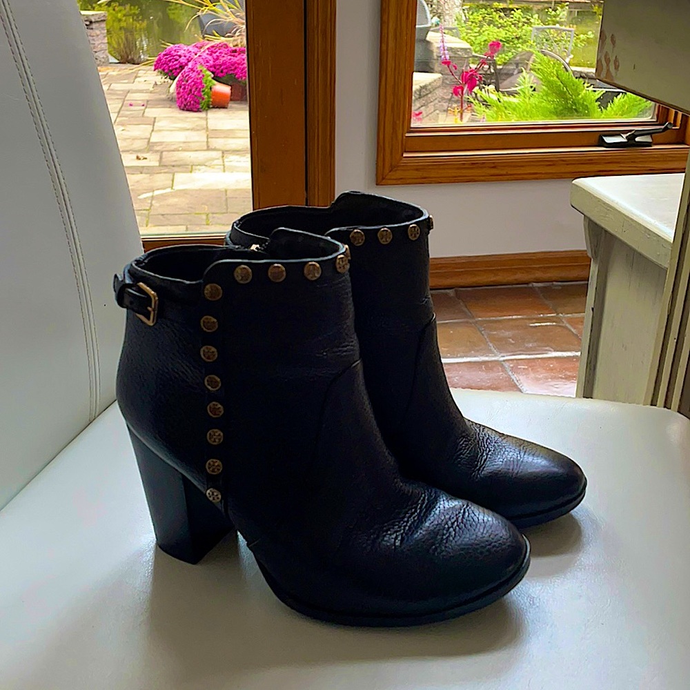 Tory Burch Black Leather Bootie